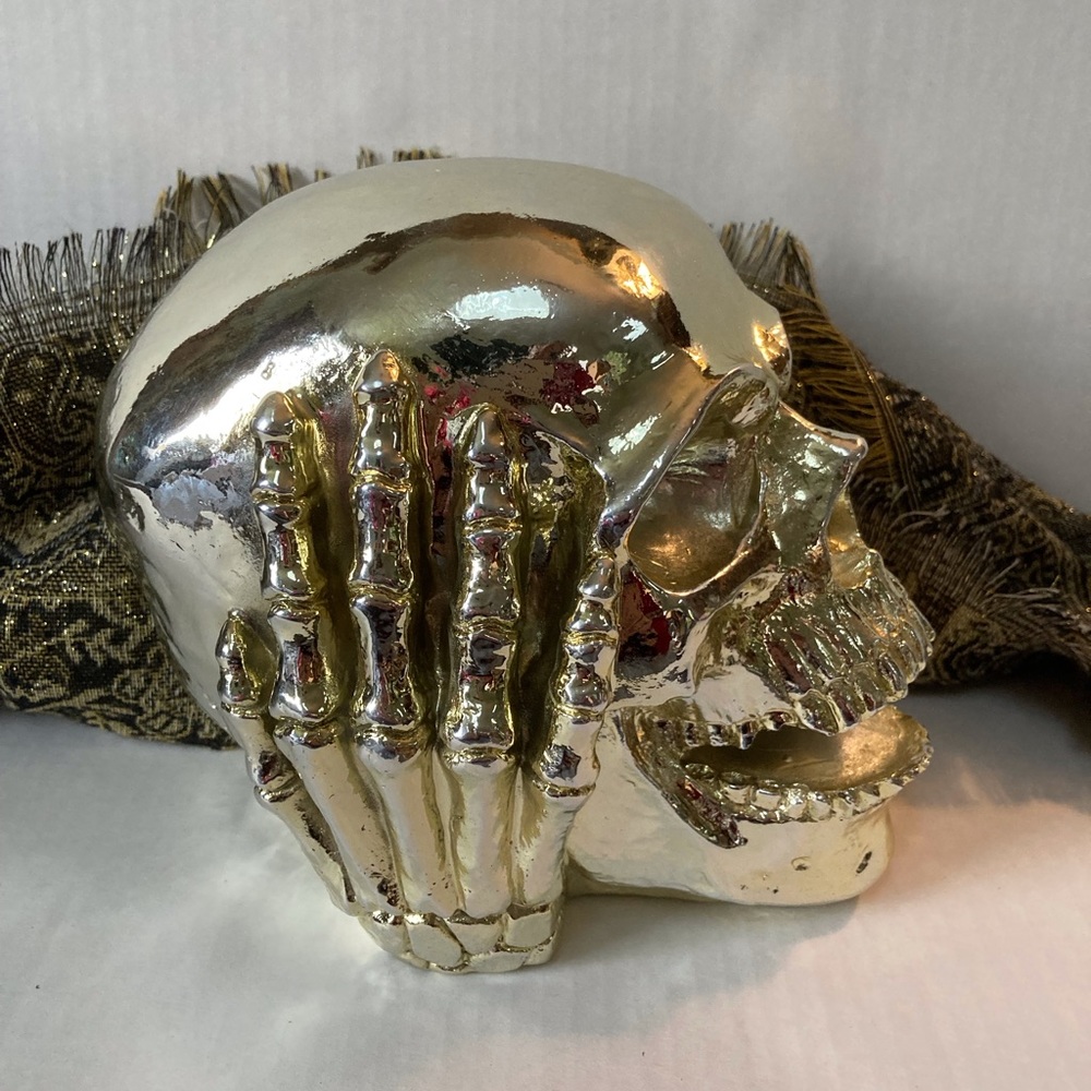 Halloween OMG Skull - Picture 2 of 2